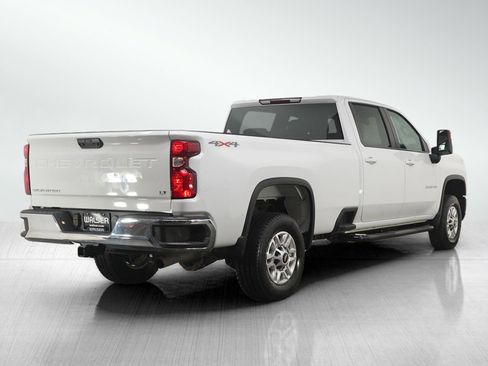 Used 2024 Chevrolet Silverado 2500 LT image 5