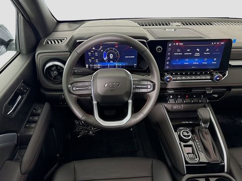 Used 2026 Chevrolet Colorado Z71 w/ Technology Package image 26