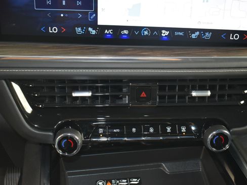 New 2025 Chevrolet Tahoe Premier image 27