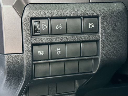 Used 2025 Toyota 4Runner SR5 image 17