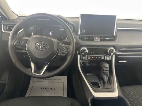 Used 2025 Toyota RAV4 XLE w/ Convenience Package AWD/4WD image 21
