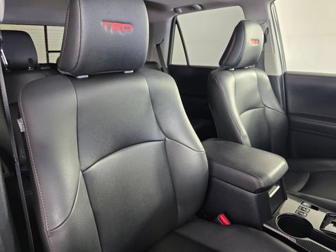 Used 2021 Toyota 4Runner TRD Pro AWD/4WD image 34