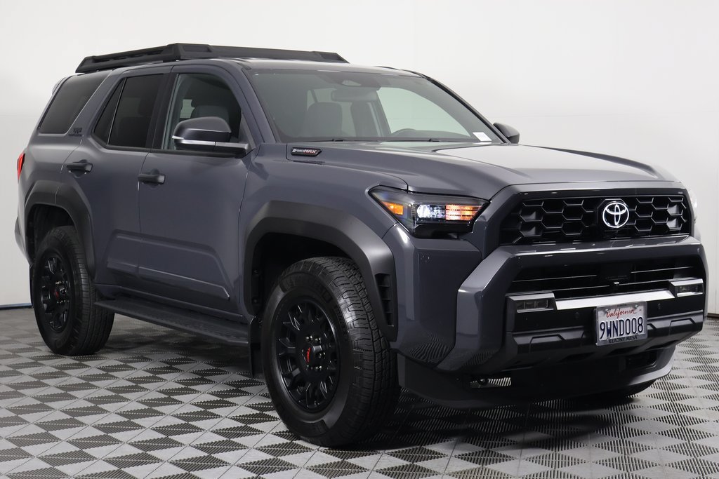 Used 2025 Toyota 4Runner TRD Off-Road AWD/4WD image 3
