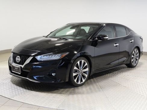 Used 2021 Nissan Maxima Platinum w/ Sport Mat Group FWD image 2