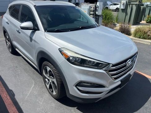 Used 2018 Hyundai Tucson Limited FWD image 6