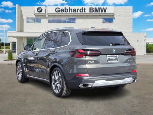 New 2026 BMW X5 xDrive50e w/ Premium Package image 6