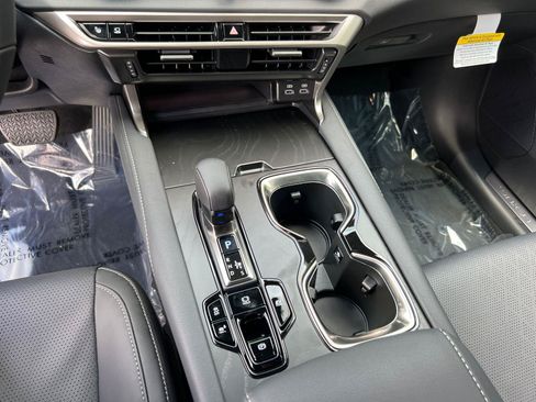 New 2026 Lexus RX 350h AWD/4WD image 24