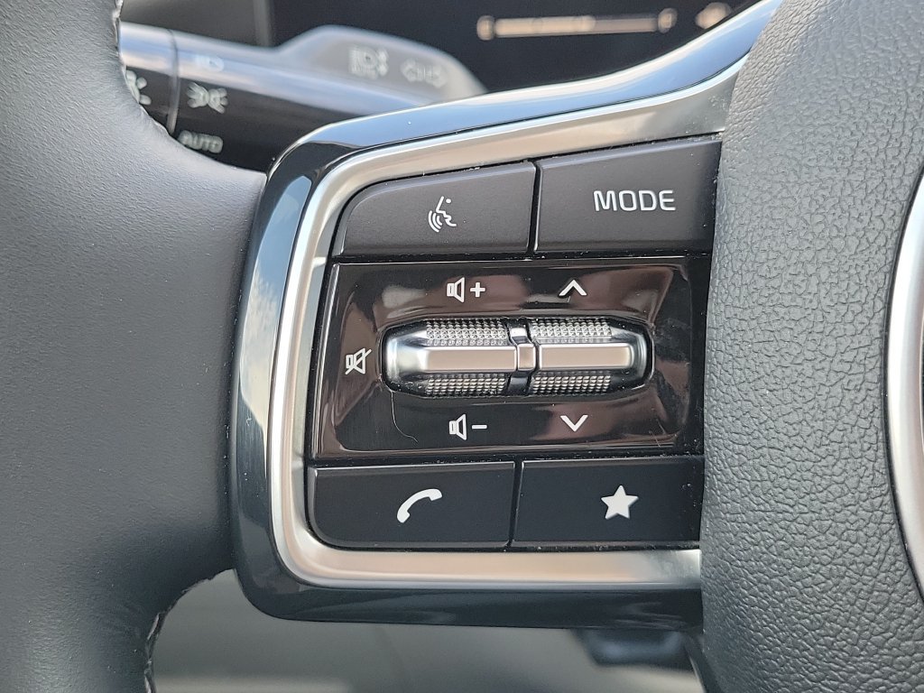 Used 2024 Kia Sorento S w/ Panoramic Sunroof Package FWD image 20