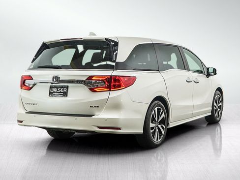 Used 2018 Honda Odyssey Elite image 5