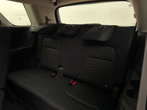 New 2026 Nissan Pathfinder SV image 17