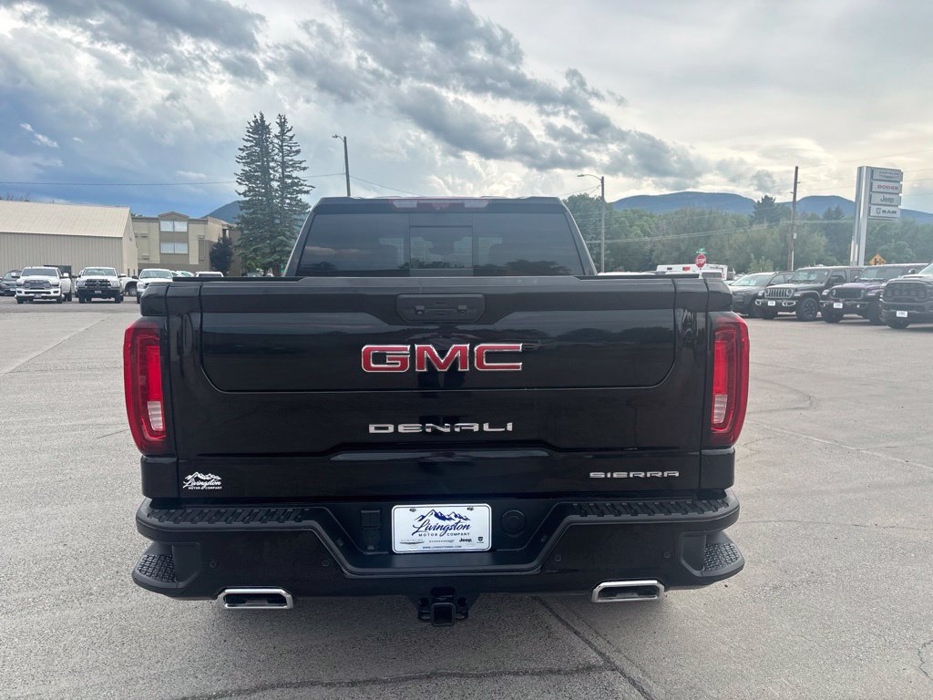 Used 2023 GMC Sierra 1500 Denali w/ Denali Reserve Package AWD/4WD image 7