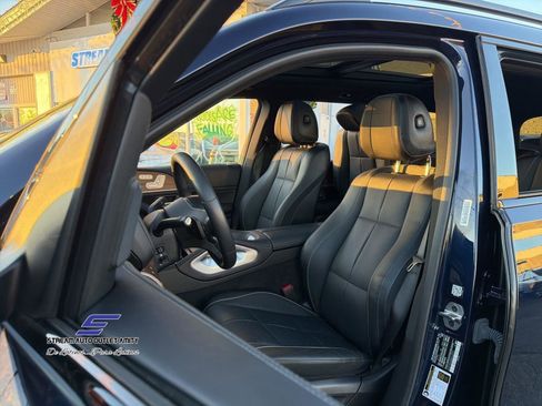 Used 2022 Mercedes-Benz GLS 450 4MATIC image 31