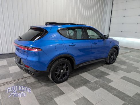 Used 2024 Dodge Hornet R/T Plus w/ Tech Pack Plus w/o Parking image 4