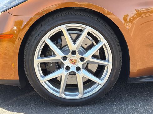 Certified 2026 Porsche Panamera GTS AWD/4WD image 32