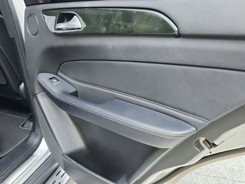 Used 2018 Mercedes-Benz GLE 350 4MATIC image 38