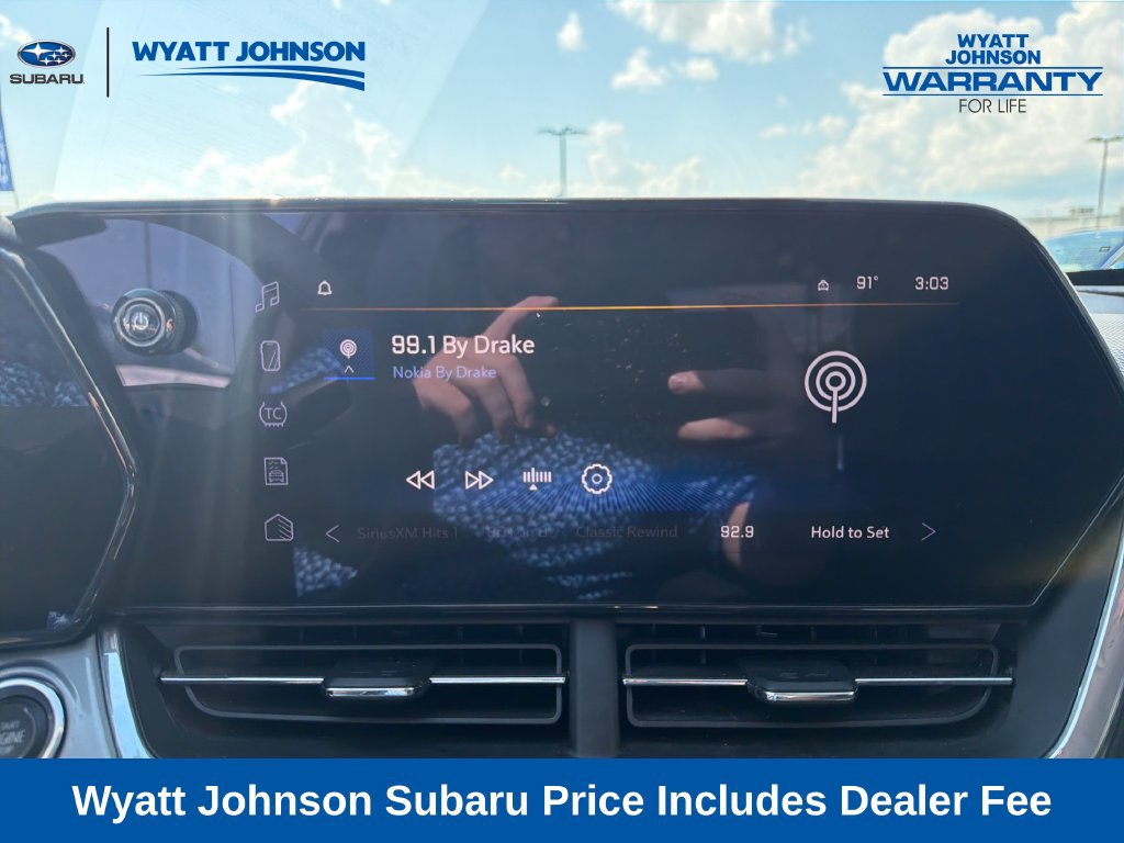 Used 2024 Chevrolet Trax LT FWD image 24