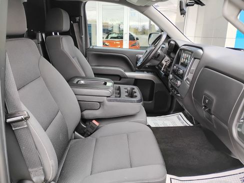 Used 2018 Chevrolet Silverado 1500 LT w/ Trailering Package image 11