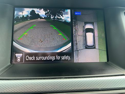 Used 2018 Nissan Pathfinder SL w/ Midnight Edition Package AWD/4WD image 27