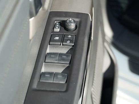 Used 2024 Toyota Tundra Limited image 24