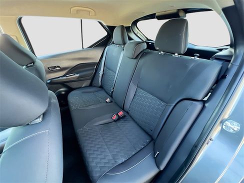 Used 2022 Nissan Kicks SV image 21