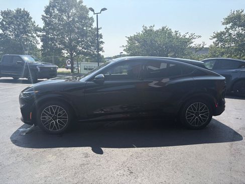 Used 2024 Ford Mustang Mach-E Premium AWD/4WD image 4
