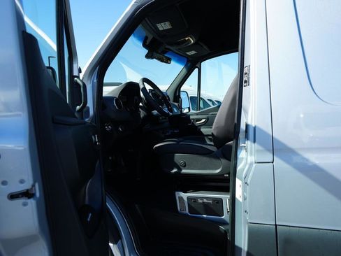 New 2026 Mercedes-Benz Sprinter 3500 image 11