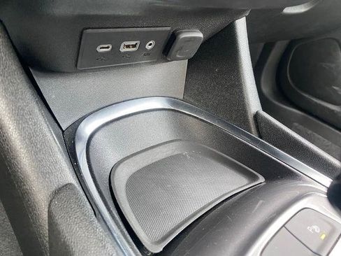 Used 2025 Chevrolet Malibu LT FWD image 23