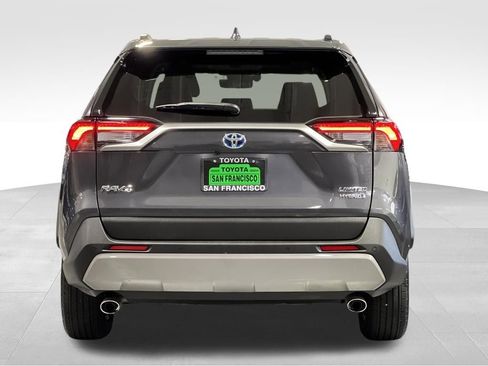 Used 2023 Toyota RAV4 Limited image 4