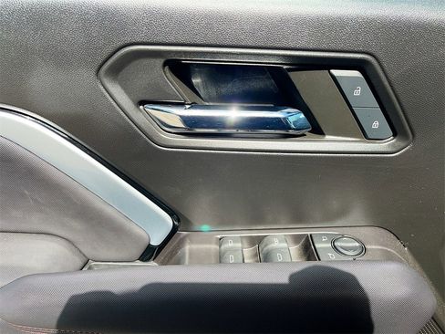 Used 2024 Chevrolet Colorado Z71 w/ Advanced Trailering Package image 18