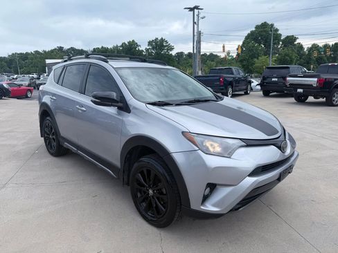 Used 2018 Toyota RAV4 Adventure AWD/4WD image 29