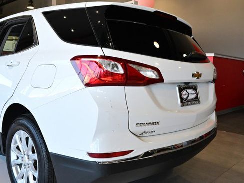 Used 2019 Chevrolet Equinox LT image 12