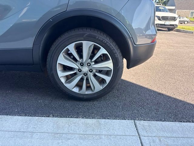 Used 2019 Buick Encore Preferred w/ Safety Package FWD image 9