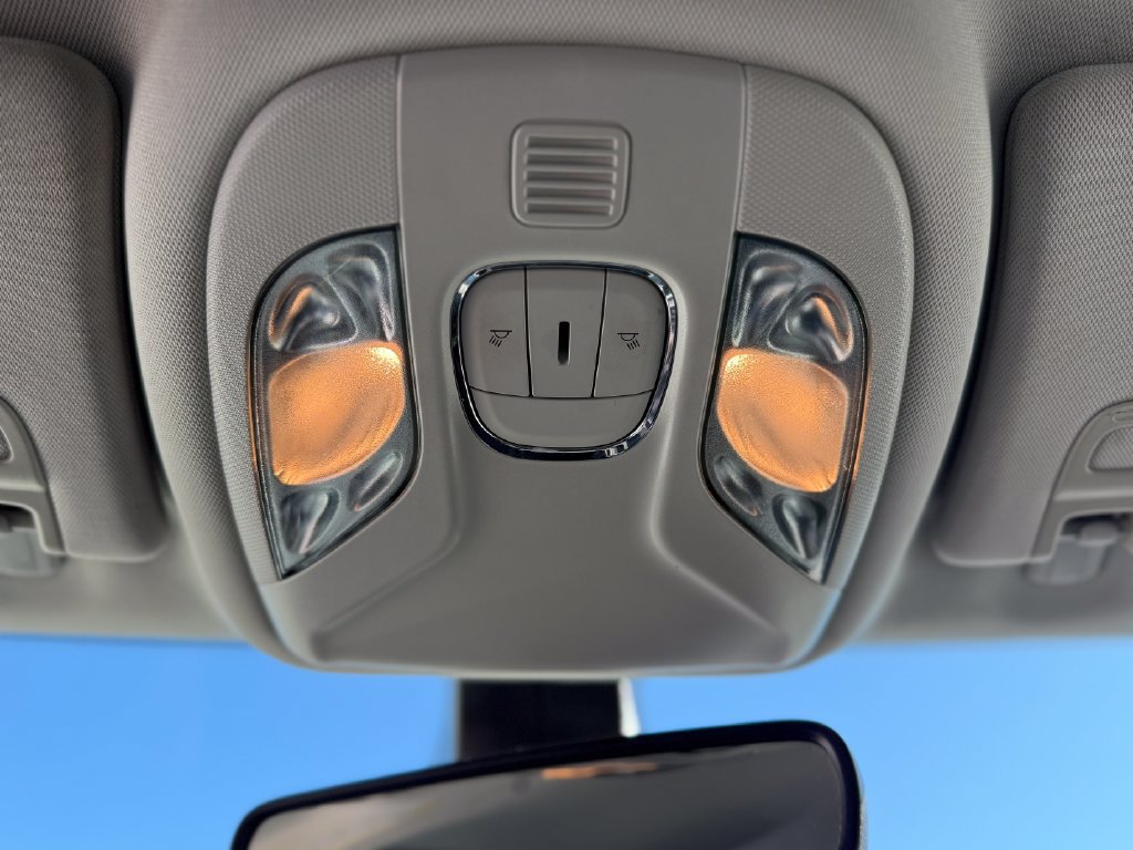 Used 2019 Jeep Compass Latitude w/ Popular Equipment Group AWD/4WD image 26