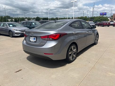 Used 2015 Hyundai Elantra Limited FWD image 5