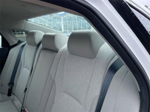 Certified 2023 Honda Accord EX image 25