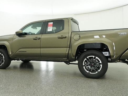 New 2026 Toyota Tacoma TRD Sport AWD/4WD image 5