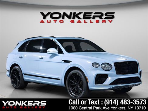 Used 2021 Bentley Bentayga image 12