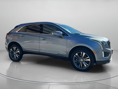 Used 2025 Cadillac XT5 Premium Luxury image 33