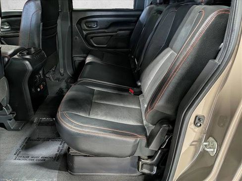 Used 2020 Nissan Titan PRO-4X w/ Pro-4x Convenience Package AWD/4WD image 24