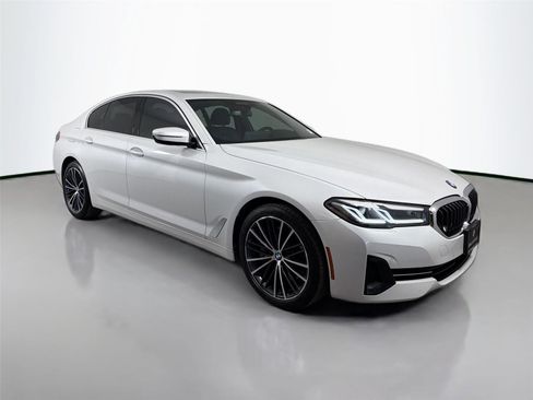 Certified 2023 BMW 540i xDrive w/ Executive Package AWD/4WD image 4