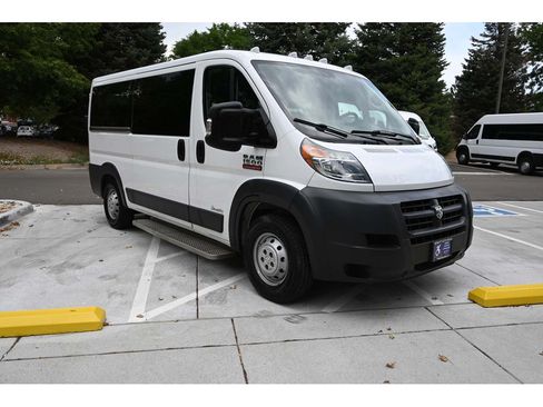 Used 2018 RAM ProMaster 1500 FWD image 3