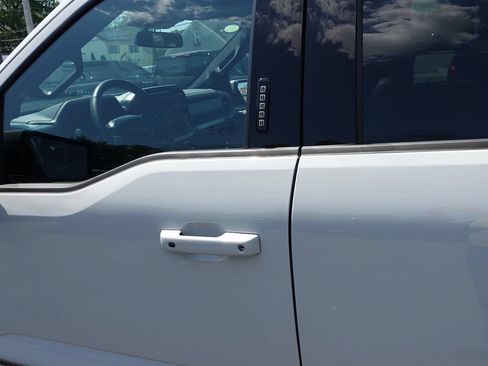 Used 2024 Ford F150 Lariat AWD/4WD image 16