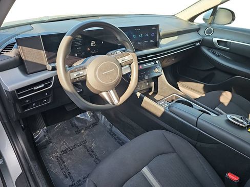 Used 2025 Hyundai Sonata SEL FWD image 16