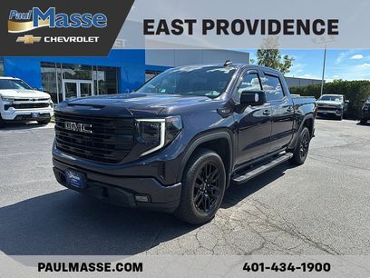 Used 2022 GMC Sierra 1500 Elevation w/ Elevation Premium Package