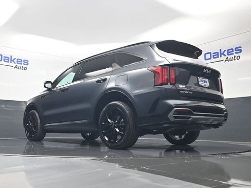 Certified 2023 Kia Sorento SX FWD image 46
