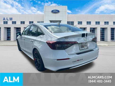 Used 2025 Honda Civic Sport image 8