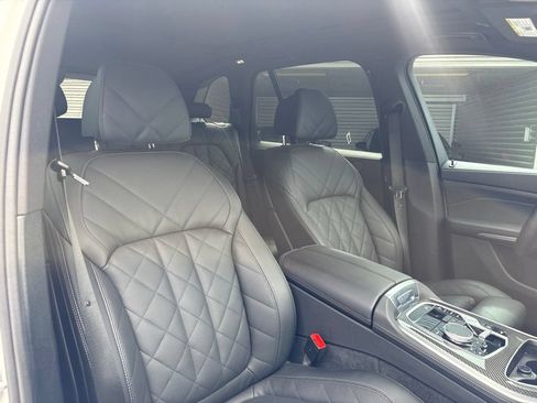Used 2026 BMW X5 M60i AWD/4WD image 16