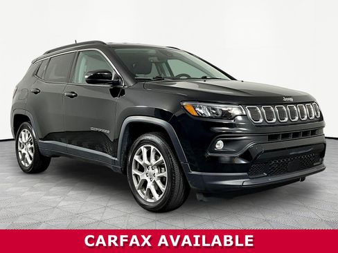 Used 2022 Jeep Compass Latitude AWD/4WD image 3