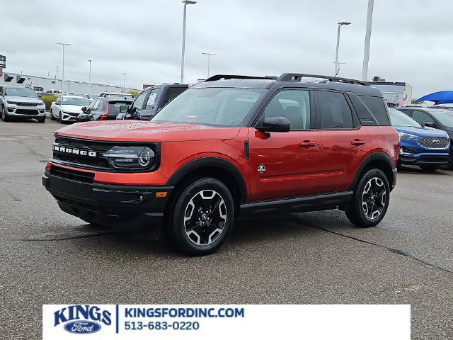 Certified 2022 Ford Bronco Sport Outer Banks w/ Tech Package AWD/4WD image 1