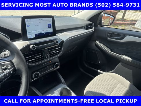 Certified 2022 Ford Escape SE w/ Cold Weather Package image 21